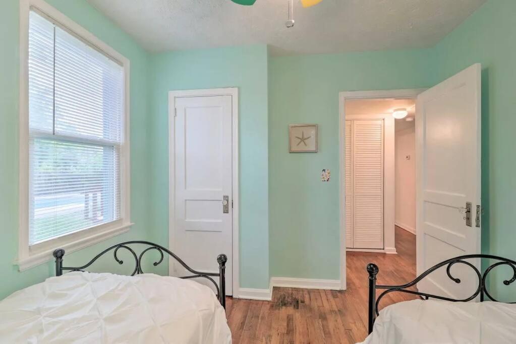 Pool Home Sleeps 6 With Large Fenced Yard ジャクソンビル エクステリア 写真