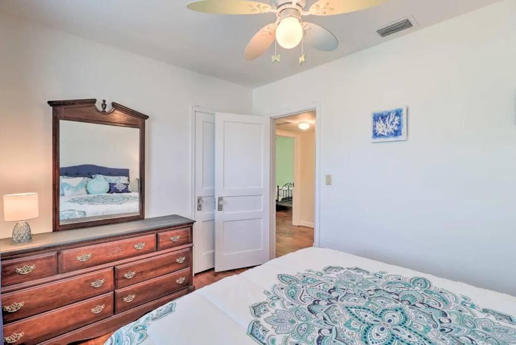Pool Home Sleeps 6 With Large Fenced Yard ジャクソンビル エクステリア 写真